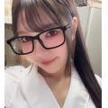 みな